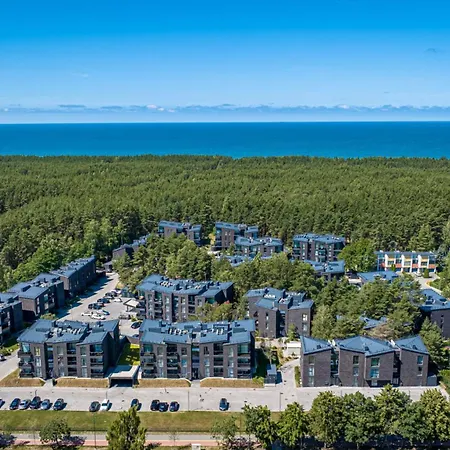 Pine Forest Escape At Vanagupes Parkas Apartment